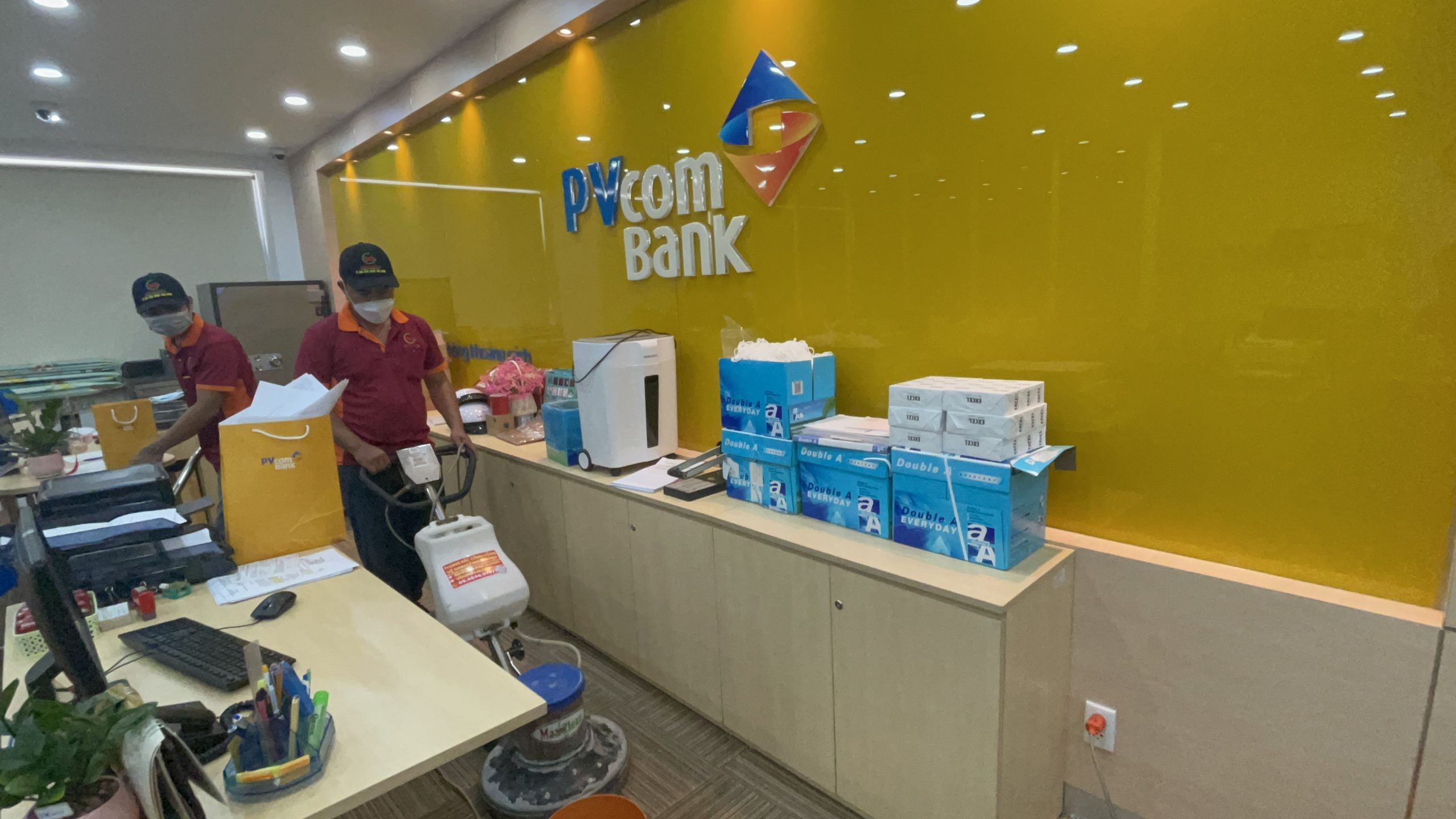 Dịch vụ vệ sinh công nghiệp Bình Dương