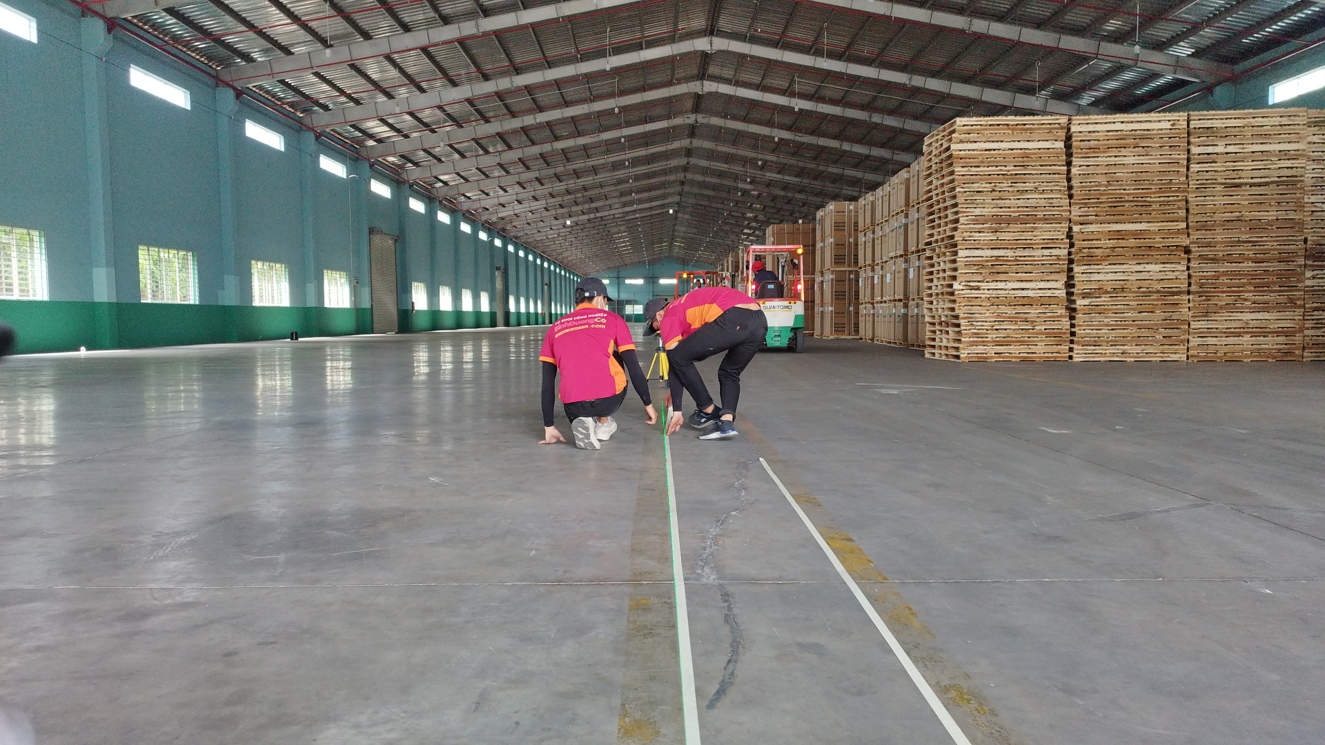 Dịch Vụ Thi Công Sơn Epoxy Bình Dươn