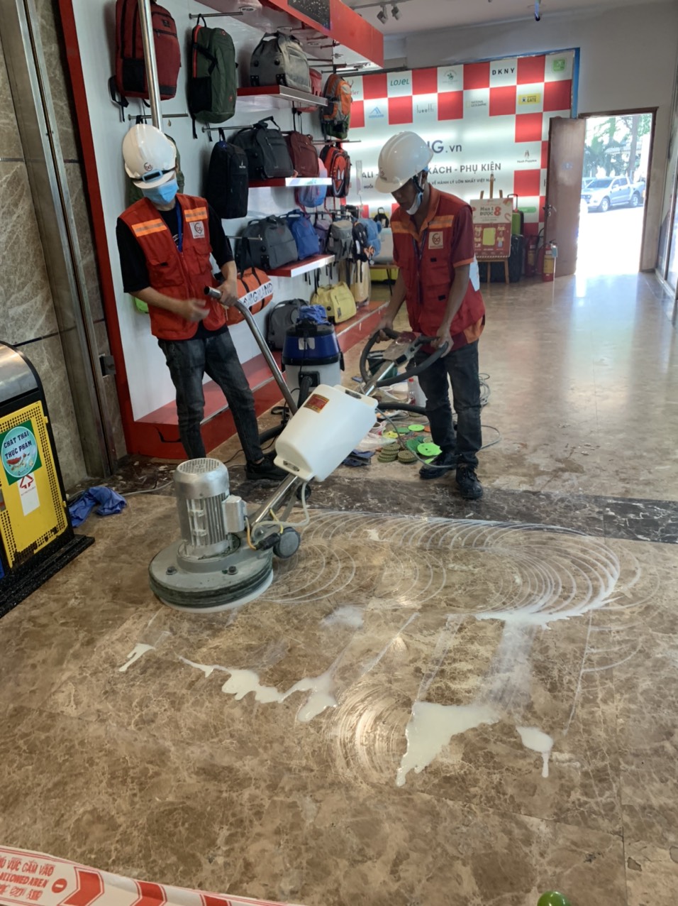 Đánh bóng sàn đá Marble